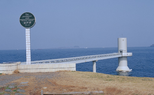 玄海海中展望塔