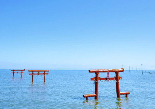 大魚神社の海中鳥居
